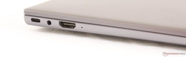 Links: USB Type-C (DisplayPort en opladen), 3.5-mm combo-audio, HDMI