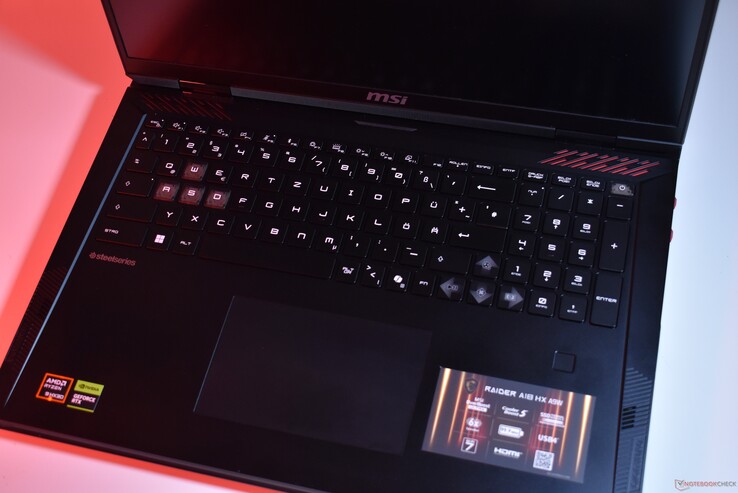 MSI Raider A18: Toetsenbord