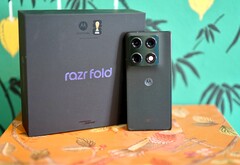 De Razr Fold biedt een ruime batterijcapaciteit en maakt ook op andere vlakken indruk.