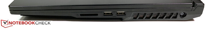 Rechts: SD-lezer, 2x USB-A 3.1 Gen.1, stroom