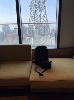 Test van de cameradynamica binnenshuis met de iPhone 17 Pro Max