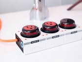 De nieuwste stekkerdoos van Genki heeft vier USB-C poorten met een totaal vermogen van 240 watt. (Afbeeldingsbron: Genki)