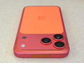 Oranje iPhone 17 Pro Max wordt roze