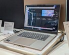 De nieuwste Prestige 16 heeft dan wel een beeldscherm met een lagere resolutie dan de XPS 16, maar maakt dit goed met meer poorten en een slanker ontwerp