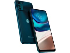 Lichtgewicht: De Motorola Moto G42 weegt ondanks zijn 6,43-inch formaat slechts 175 gram.