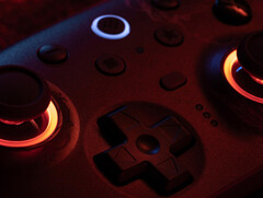 8BitDo&#039;s nieuwste Ultimate 2 controller release komt in een enkele kleurenoptie versierd met elementen uit Wuchang: Fallen Feathers. (Afbeeldingsbron: 8BitDo)