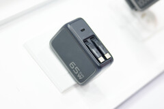 ESR heeft twee nieuwe 65W-opladers met geïntegreerde USB-C-kabels onthuld