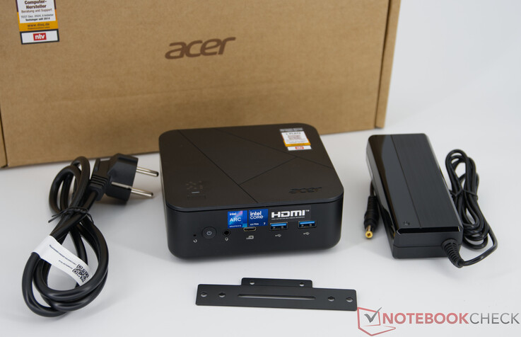 Inhoud van de verpakking van de Acer Revo Box RB102