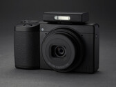 Ricoh GR IV Monochrome getoond met optionele externe flitser. (Afbeeldingsbron: Ricoh)