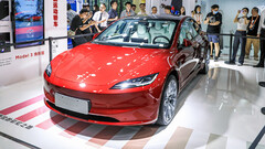 De Model 3 Highland in een showroom in Beijing (Afbeelding: Tesla China)