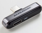 De Acoustune ATX001 Bluetooth-zender voegt Bluetooth-muziekcodecs met hoge resolutie toe aan Android en Apple smartphones.