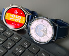 van links naar rechts: Huawei Watch GT 7 en Xiaomi Watch S5