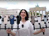 Vivo X200 Ultra gekroond tot koning van de zoomfotografie. Een persoon met de testtelefoons op de foto. (Afbeeldingsbron: Versus; bijgesneden)