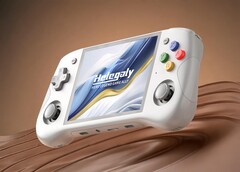 De Helegaly Action Pi retro gaming handheld zal op 5 juli 2025 het levenslicht zien. (Afbeelding bron: Computer Base DE)