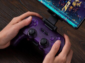 8BitDo verkoopt nu de Translucent Purple versie van de Pro 2 met Hall-effect joysticks. (Afbeeldingsbron: 8BitDo)