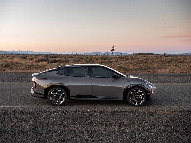 De volledig elektrische sedan Kia EV4. (Afbeeldingsbron: Kia)