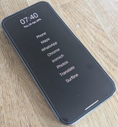 U hoeft geen paradepaardje uit te geven aan een Light Phone om een vergelijkbare ervaring te krijgen (Afbeelding Bron: Notebookcheck)