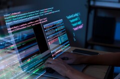 Een ontwikkelaar navigeert door complexe broncodeworkflows, waar verkeerde configuraties van toestemmingen en automatisering stille risico's kunnen introduceren, zoals de GerriScary-kwetsbaarheid die is onthuld in de op Gerrit gebaseerde projecten van Google (Afbeeldingsbron: Freepik)