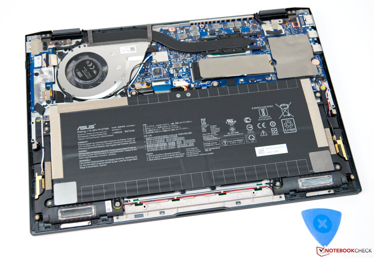 De Asus ZenBook Flip 13 UX363 zonder de onderkant