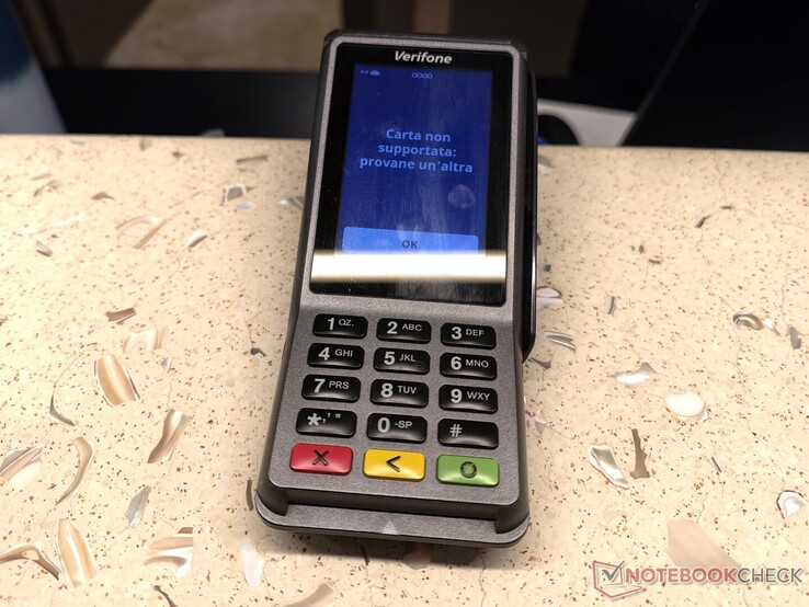 Een telefoon die al maandenlang wordt gebruikt voor contactloos betalen, werkt plotseling niet meer.