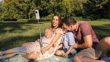 De Insta360 X4 Air actiecamera kan video's tot 8K 30 fps opnemen (Afbeelding bron: Insta360)