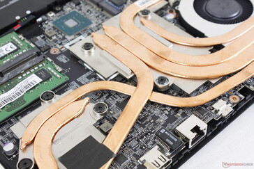 Gedeelde heat pipes tussen de CPU en GPU