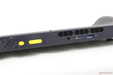 Boven: Aan/uit-knop, Volumeknoppen, 3,5 mm headset, USB-C 4, USB-A 3.0