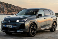 Een volledig aanbod aan aandrijflijnen: De nieuwe Citroën C5 Aircross is verkrijgbaar als volledig elektrische BEV, als plug-in hybride (PHEV) en als conventionele hybride