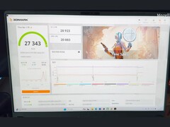 Aangepaste RTX 5090 laptop Time Spy benchmarkresultaat: 27.343 punten algemeen en 28.923 voor de GPU (bron: Reddit/u/Pristine_Wing5716)