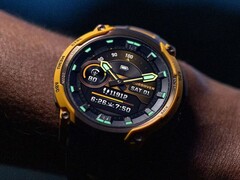 Garmin's Instinct Crossover smartwatch (foto) krijgt een nieuwe wijzerplaat met bètaversie 13.18. (Afbeelding bron: Garmin)