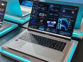 De Geekom GeekBook X16 Pro zal binnenkort worden geüpdatet met op Zen 5 gebaseerde AMD Gorgon Point APU’s.