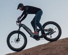 De Heybike Hero e-bike heeft een koolstofvezel frame met een volledig veersysteem. (Afbeelding bron: Heybike)