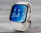 De Watch Fit 5 Pro kost €299 in de EU. Afgebeeld: de voorkant van de smartwatch.