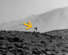 Het mysterieuze „gevechtsstatief“ van Curiosity op Mars. Het bizarre object verscheen in slechts één beeld.