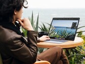 Apple en Amazon ontwikkelen mogelijk een concurrent voor de MateBook Fold die hier is afgebeeld (Afbeelding bron: Huawei)