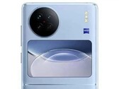 Een "Vivo X Flip" render. (Bron: Weibo)