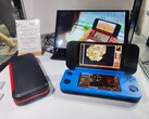 Tassei Denki's Nintendo 3DS-look alike gaming handheld wordt aangedreven door een AMD Ryzen 5 APU. (Afbeelding bron: @soypowder_lol op X)