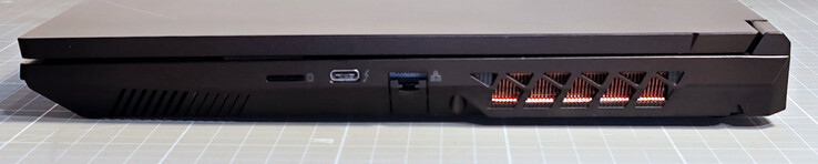 microSD-kaartlezer, Thunderbolt 4/USB4.0 Gen 3x1 met DisplayPort, RJ45 Gigabit LAN