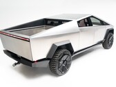 De carrosserie van de Cybertruck komt van het Starship (afbeelding: Peterson Museum)