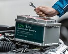 De Unigrid Na Plus Fleet 12V natrium-ion batterij kan lood-zuur auto-accu's vervangen zonder aanpassingen aan het voertuig. (Afbeeldingsbron: Unigrid)