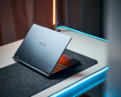 De nieuwste Fusion en Core 15 gaming laptops van XMG hebben een dun, aluminium chassis en een ingetogen uiterlijk. (Afbeeldingsbron: XMG)