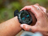 De Fenix 8 is een van de smartwatches die in aanmerking komt om v20.07 uit te proberen op het Beta-programma van Garmin. (Afbeelding bron: Garmin)