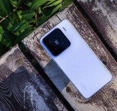 De Xiaomi 17 is de directe opvolger van de Xiaomi 15. Afgebeeld - Xiaomi 15 (Foto: Vetrax Arrogant TV op Weibo)