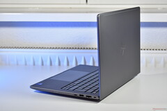 De HP ZBook 8 G1i 14 beschikt weer over Ethernet (bron: Benjamin Herzig)