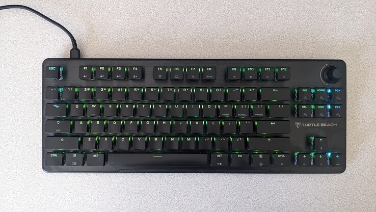Turtle Beach Vulcan II TKL-toetsenbord bovenaanzicht met AIMO RGB-verlichting