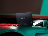 De MSI Stealth 16 Mercedes-AMG Motorsport laptop is aangekondigd (afbeelding via MSI)
