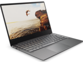 Kort testrapport Lenovo Ideapad 720S-13IKB (i5-8250U, UHD 620) Laptop