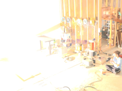 Een afbeelding van de gloeilamp op vol vermogen (Afb.bron: styropyro; bijgesneden screenshot)