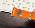 Apple zou volgens de geruchten een ongebruikelijke crossbodyband voor de iPhone 17 op de markt brengen (Afbeeldingsbron: SonnyDickson)