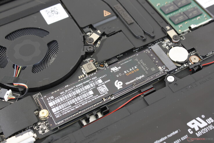 Ondersteuning voor slechts één M.2 2280 PCI 4 x4 SSD